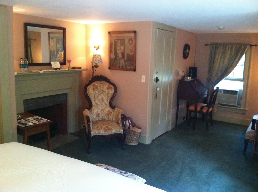 Bushnell House Westbrook Rom bilde