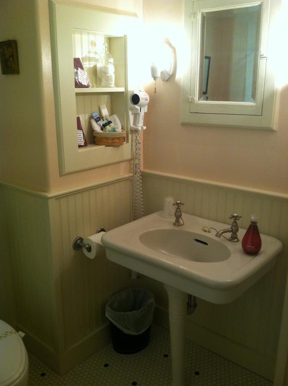 Bushnell House Westbrook Rom bilde